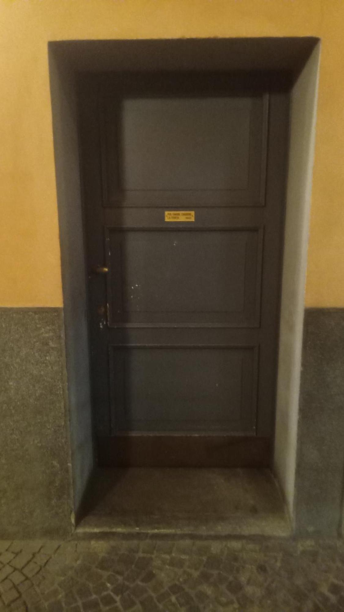 Stanza Privata Con Bagno Nel Centro Di Quarto em Acomodações Particulares Milão