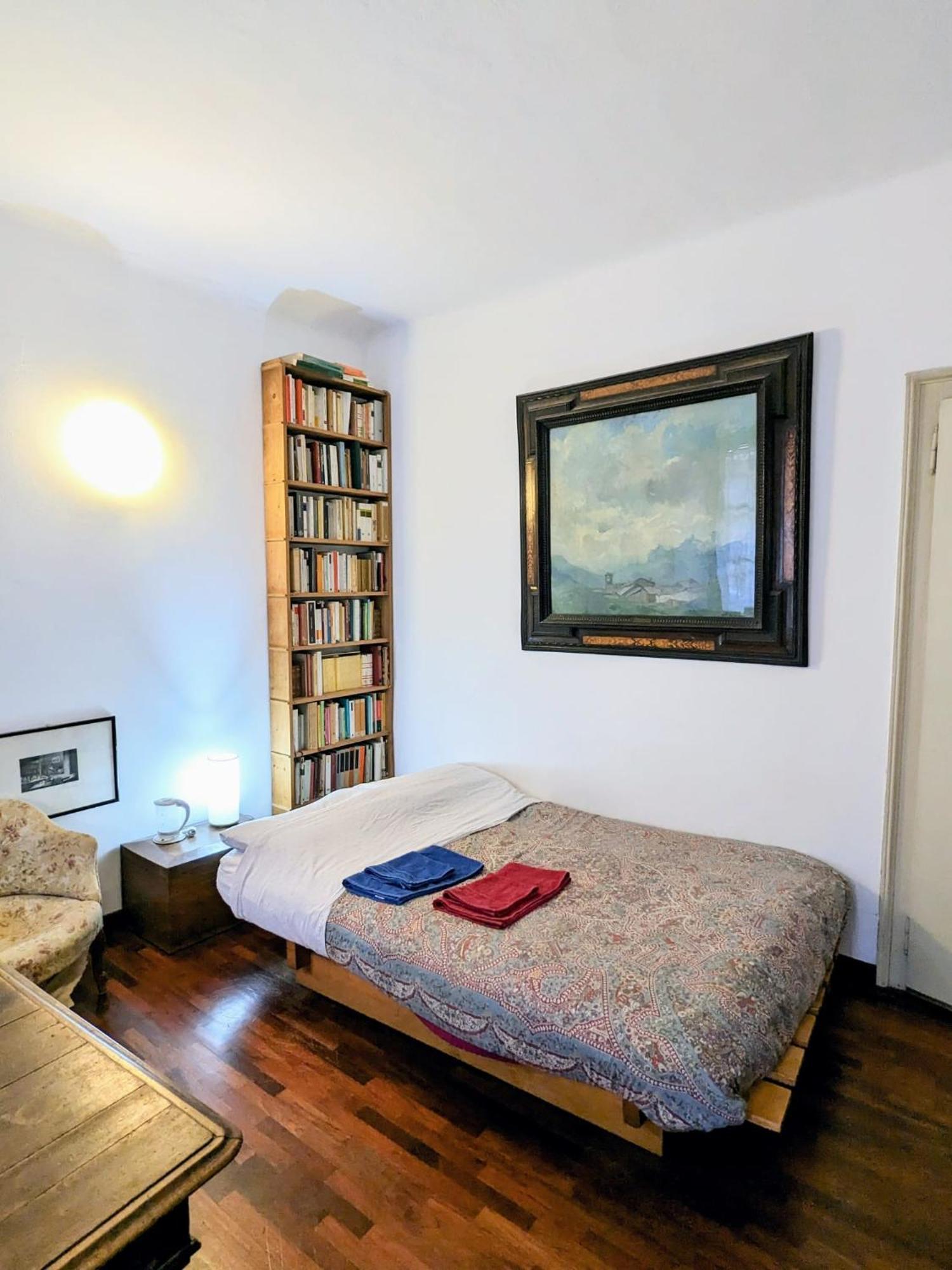 Stanza Privata Con Bagno Nel Centro Di Privatunterkunft *